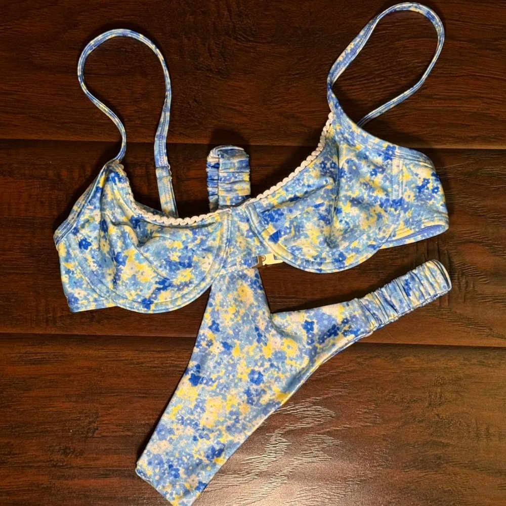 Kulani Kinis Love Story Lace Lined Floral Bikini Set